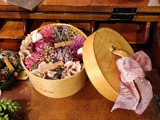 クリックで詳細表示